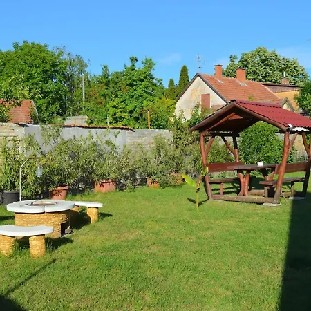 Veranda Apartman Kiskunhalas